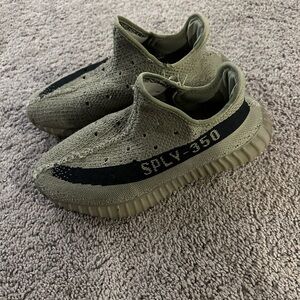 Yeezy Boost Authentic